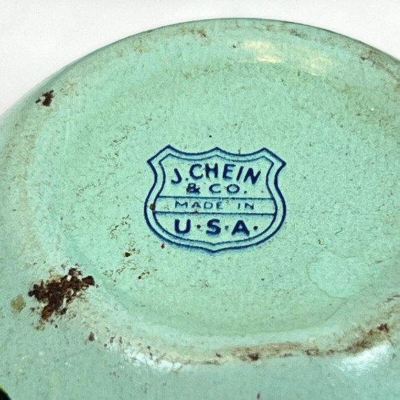 Vintage J. Chein Bunny Rabbit 1 Serving Platter, 8 Plates and 2 Cups Litho Tin - Picture 7 of 9